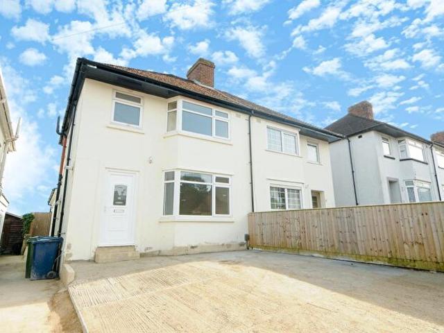 Apartment for rent in Church Cowley, The Slade