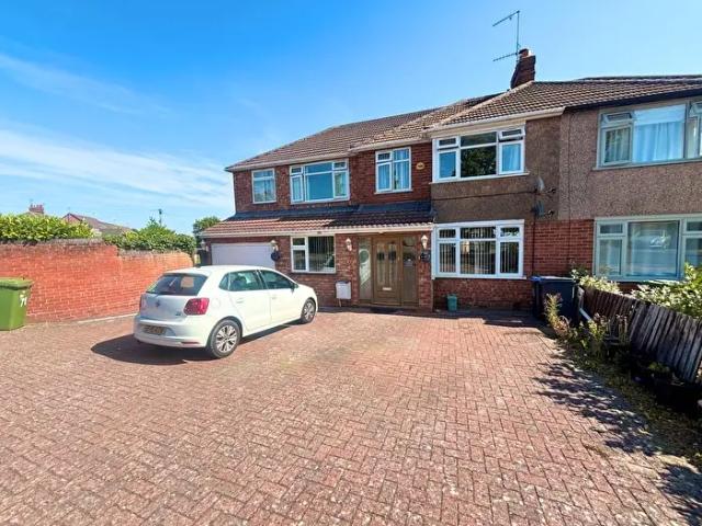 Apartment for rent in Whitnash, Green Close