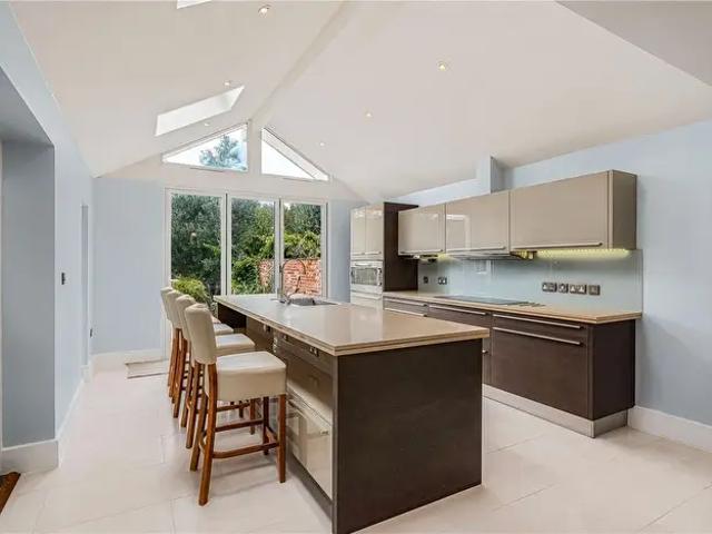 Apartment for rent in Old Headington, The Slade
