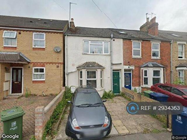 Apartment for rent in Robin Hood, The Slade