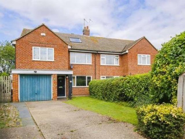 House for rent in Lyons, Greater London