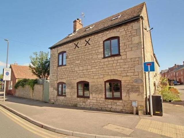 House for rent in Gloucestershire