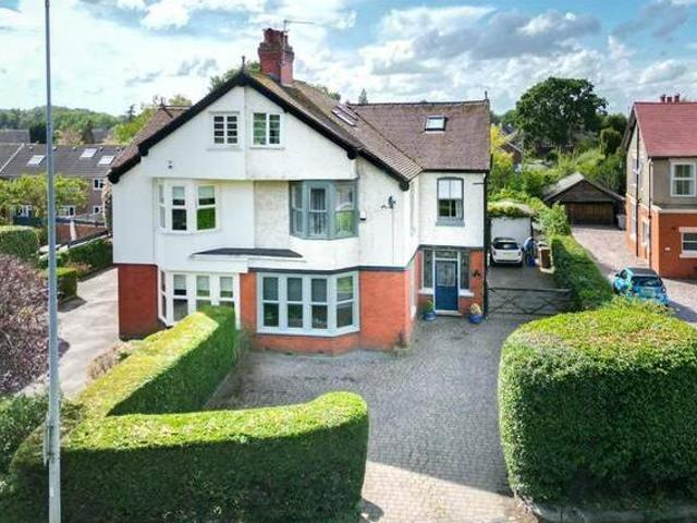 House for rent in Lyons, Greater London
