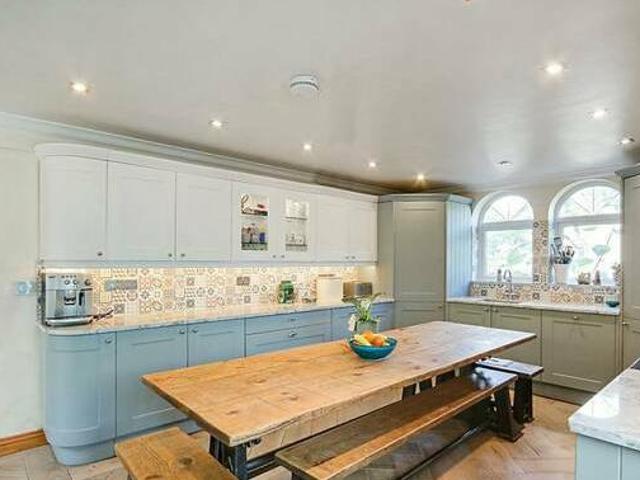House for rent in Gloucestershire