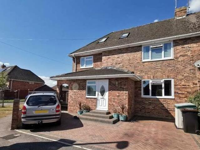 House for rent in Lyons, Greater London