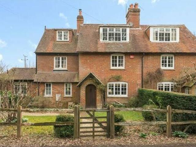 House for rent in West Sussex