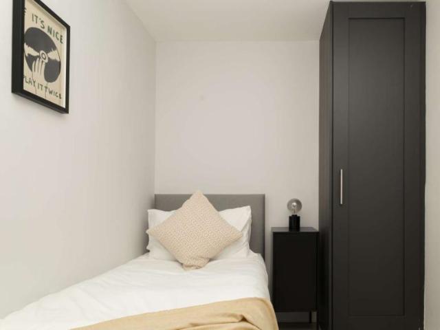 Property to rent in Bluebell, North Tipperary