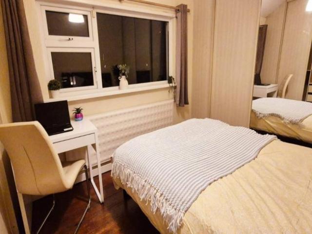 Property to rent in Bluebell, North Tipperary
