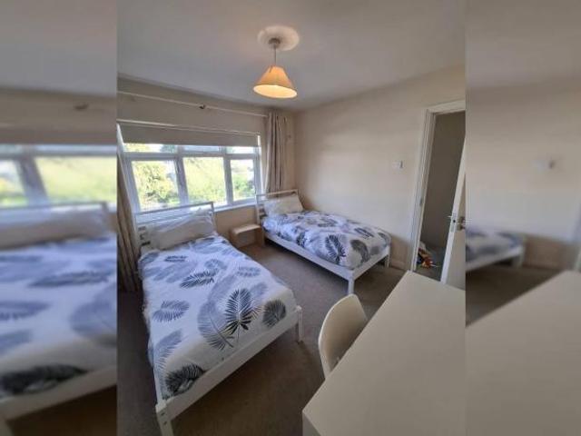 Property to rent in Bluebell, North Tipperary