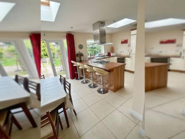 Property to rent in Bluebell, North Tipperary
