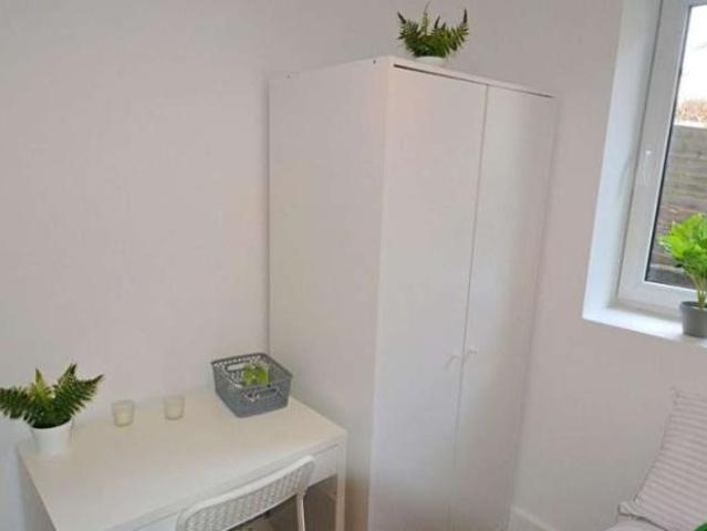 Property to rent in Bluebell, North Tipperary