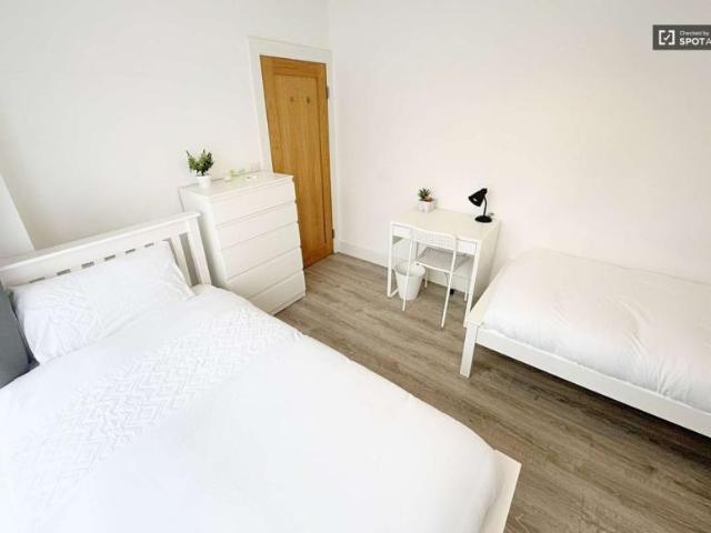 Property to rent in Bluebell, North Tipperary
