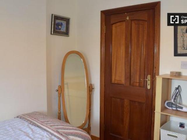 Property to rent in Bluebell, North Tipperary
