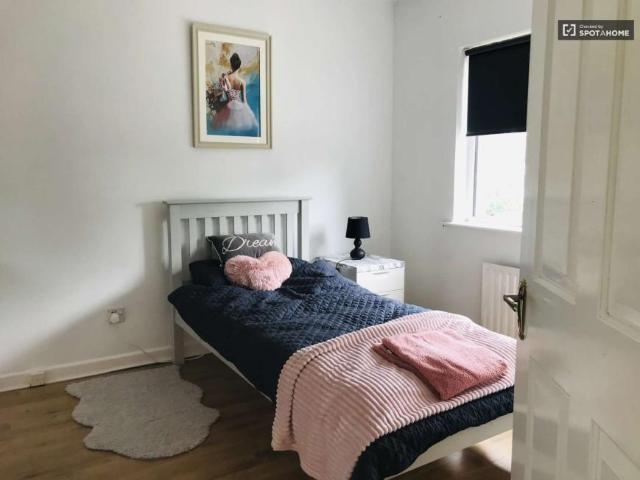 Property to rent in Bluebell, North Tipperary