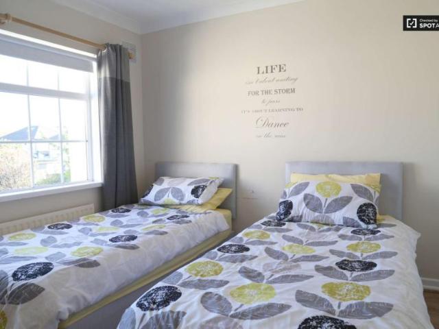 Property to rent in Bluebell, North Tipperary