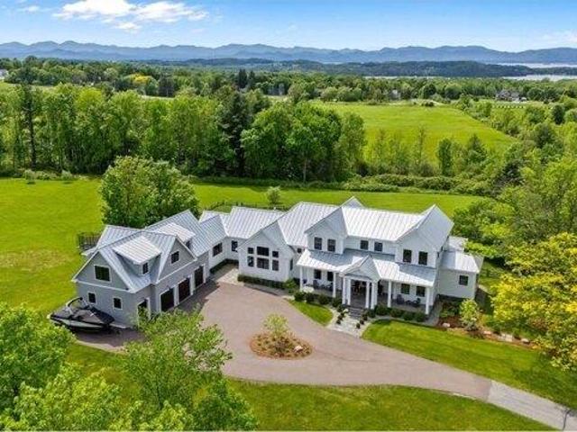 House for sale in Shelburne, Vermont