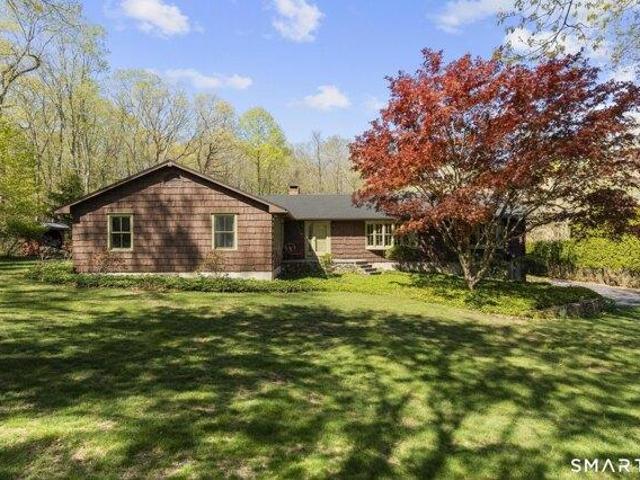 House for sale in Shelton, Connecticut