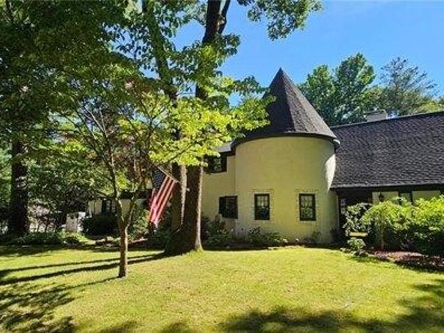 House for sale in Smithfield, Rhode Island