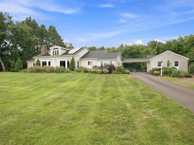 House for sale in Somers, Capitol Planning Region