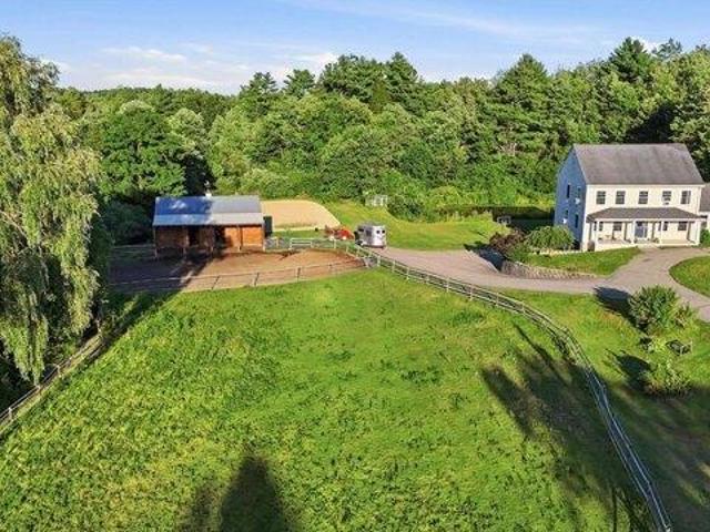 House for sale in Somersworth, Strafford County