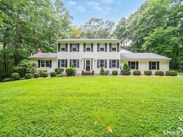 House for sale in Southbury, Connecticut