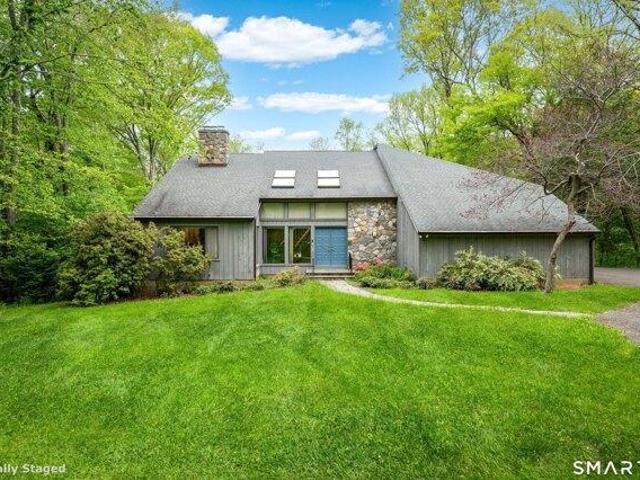 House for sale in Cos Cob, Connecticut