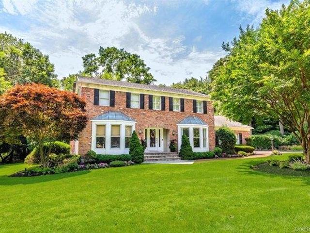 House for sale in Centereach, New York