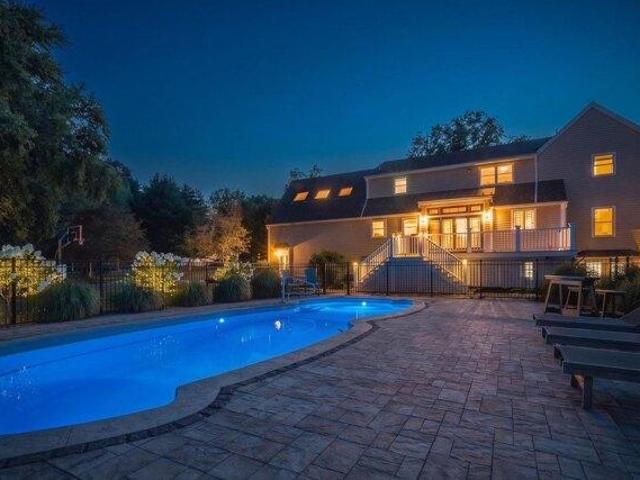 House for sale in New Hampshire