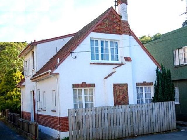 House for rent in Otakou