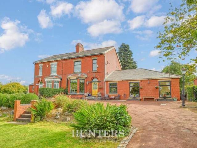 Studio for sale in Burnedge, Greater Manchester