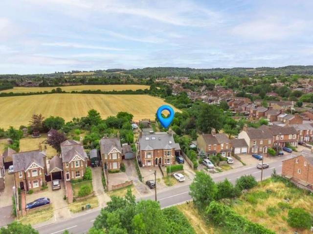 Studio for sale in Tring Wharf, Pouchen End