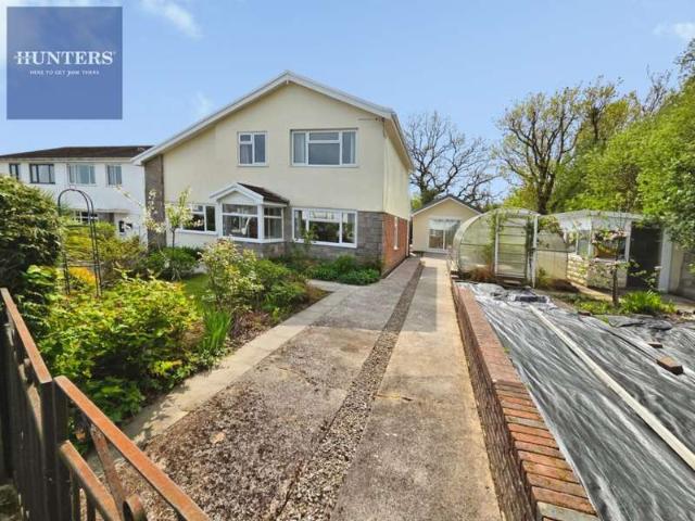Studio for sale in Pencoed, Wales