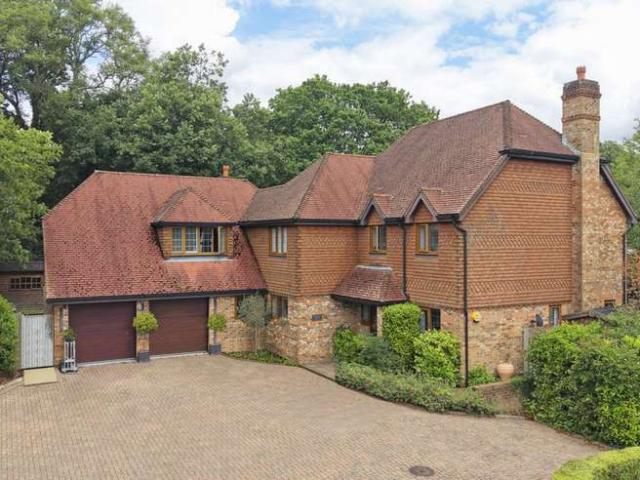 Studio for sale in Horsham, West Sussex
