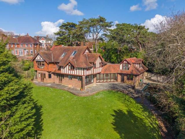 Studio for sale in Newton, Wales