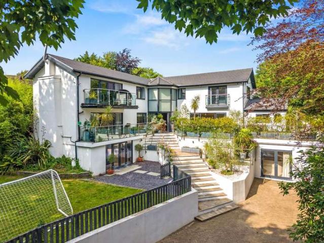Studio for sale in Newton, Wales