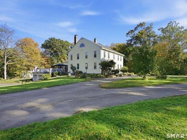 House for sale in Suffield, Capitol Planning Region