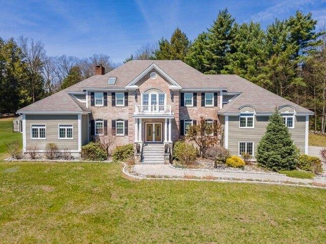 House for sale in New Hampshire