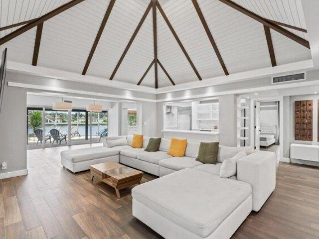 House for sale in Tamarac, Florida