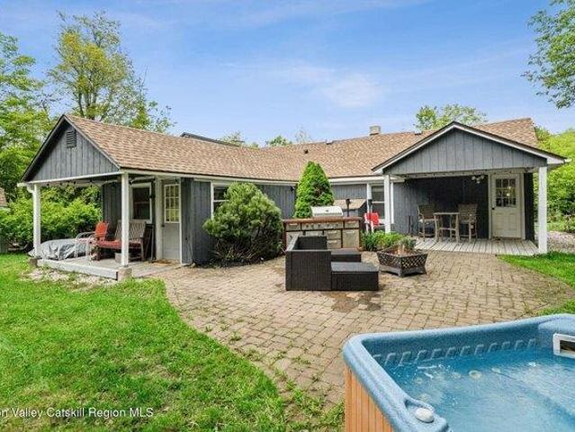 House for sale in East Jewett, New York