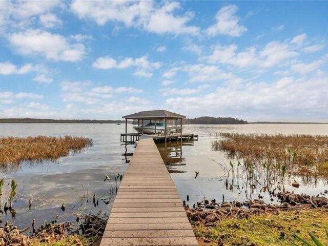 House for sale in Tavares, Florida