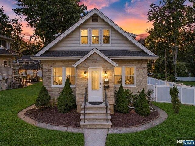 House for sale in Teaneck Township, Bergen County