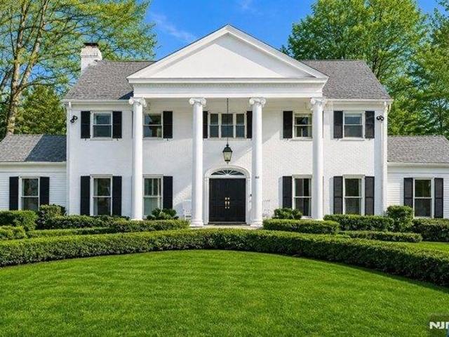 House for sale in Tenafly, New Jersey