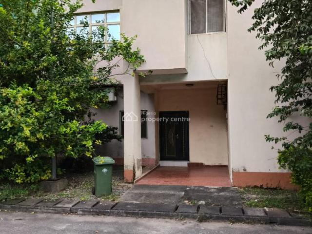 Detached house for sale in Abuja, Sokoto