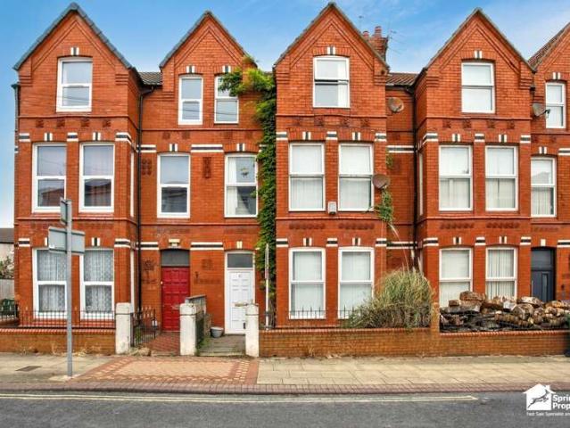 Terraced House for sale in Wallasey, New Brighton