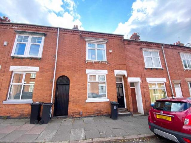 Cottage for sale in Old Wharf, City Of Leicester