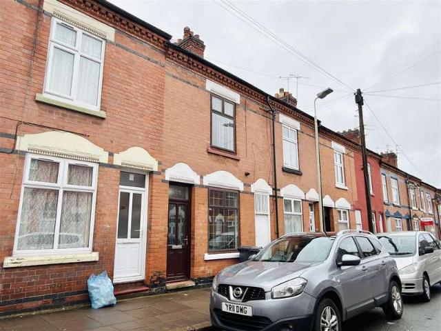 Cottage for sale in Highfields, Old Wharf