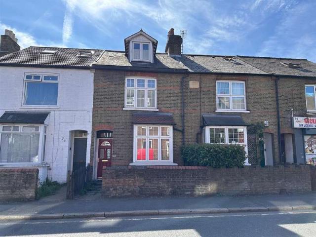 Terraced House for sale in Uxbridge, London Borough of Hillingdon