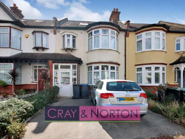 Cottage for sale in London Borough of Croydon, Addiscombe