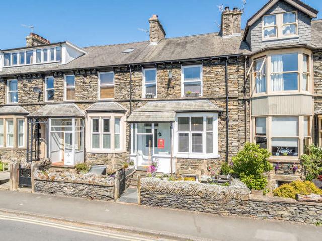 Cottage for sale in Bowness-on-windermere
