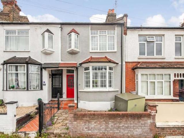 Cottage for sale in London Borough of Lewisham, Greater London